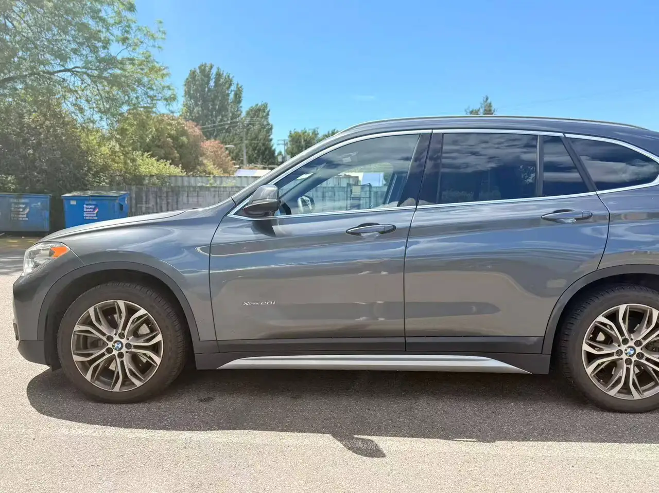 BMW X1 снимка BMW X1