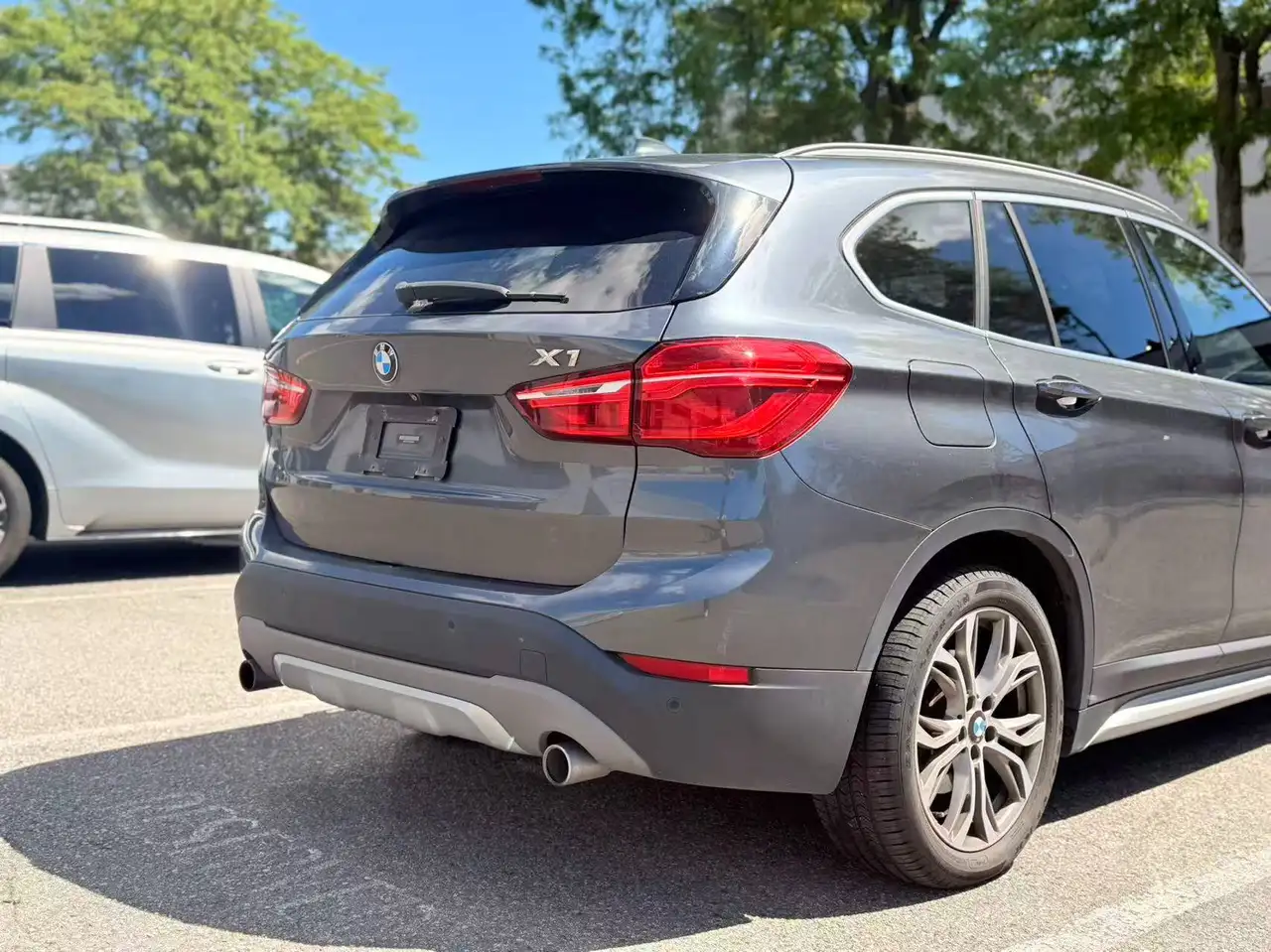 BMW X1 снимка BMW X1