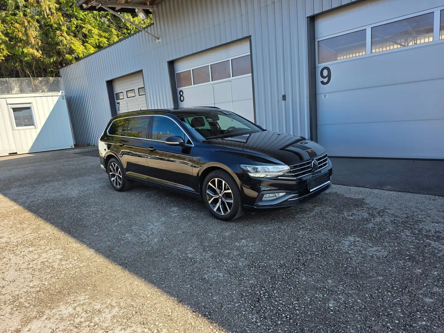 Volkswagen Passat Variant Business Schwarz - 2