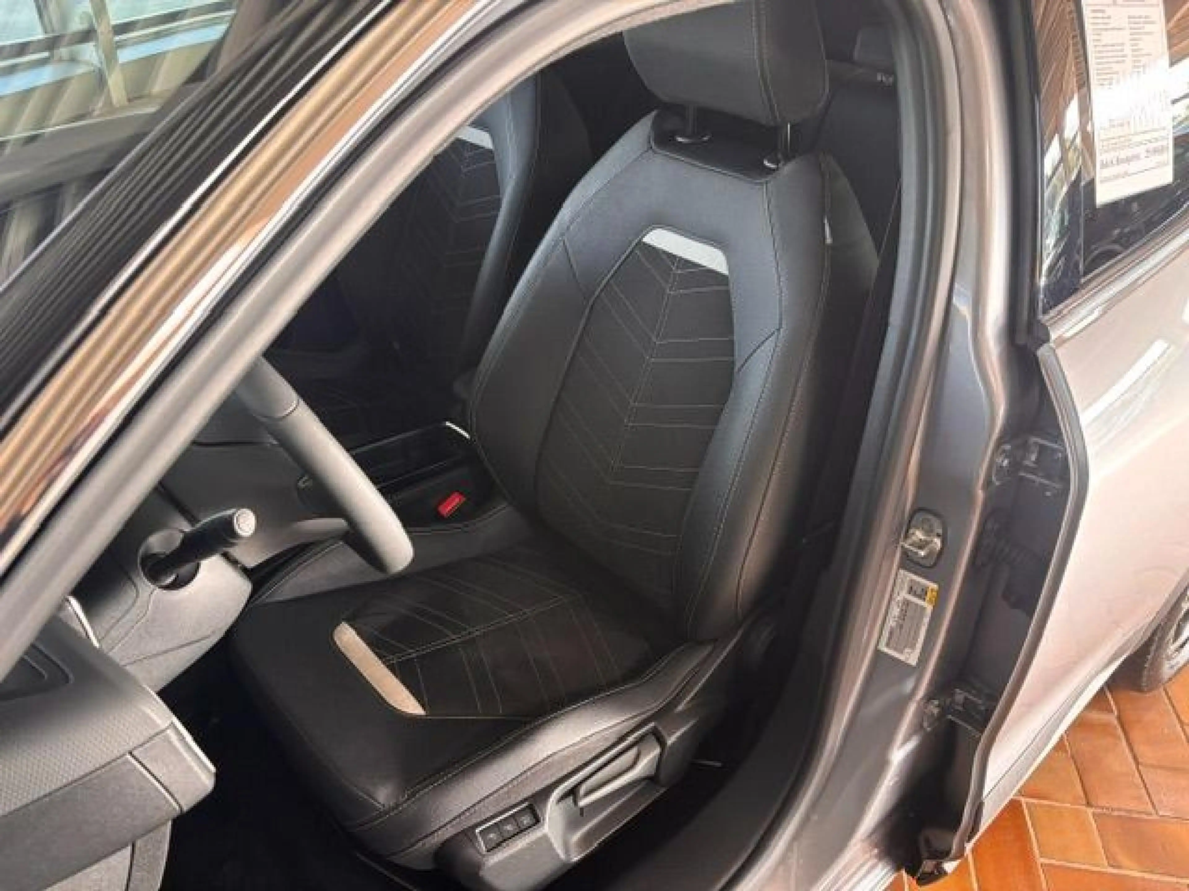 Opel Mokka-E e Ultimate — photo 6
