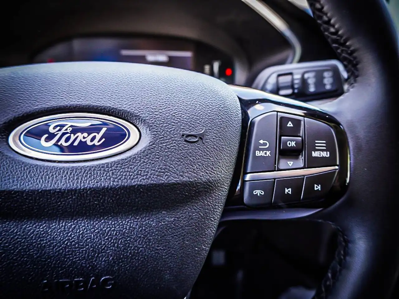 Ford Escape снимка Ford Escape