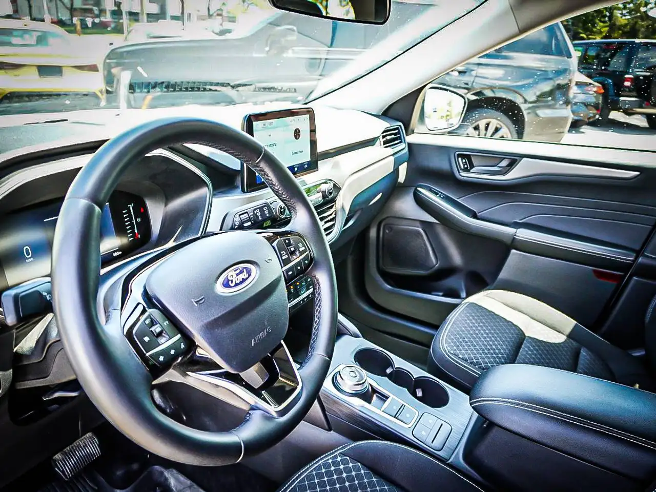 Ford Escape снимка Ford Escape