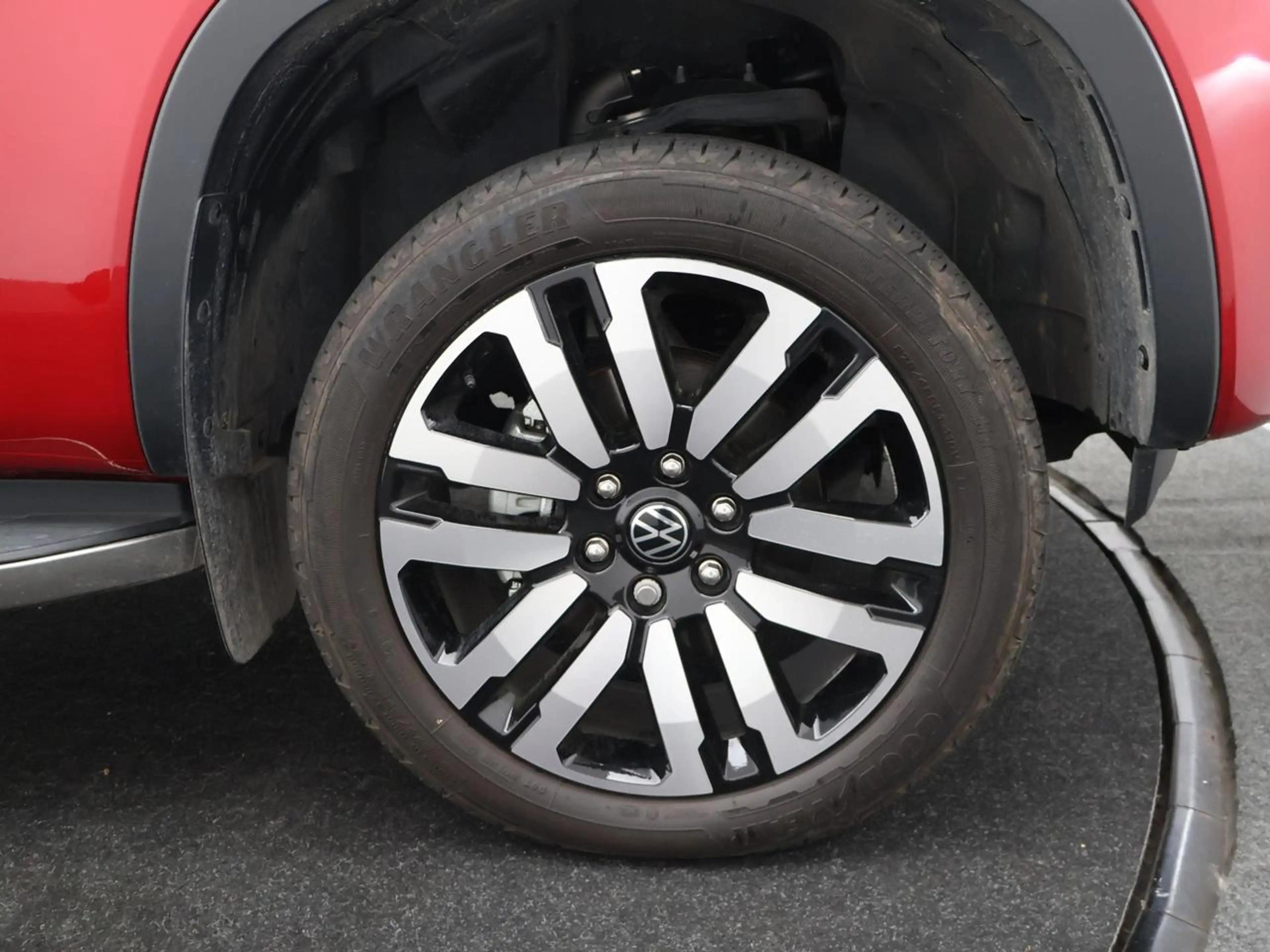 Volkswagen Amarok Amarok 3.0 V6 TDi 4Motion Aventura *DEMO* — photo 3