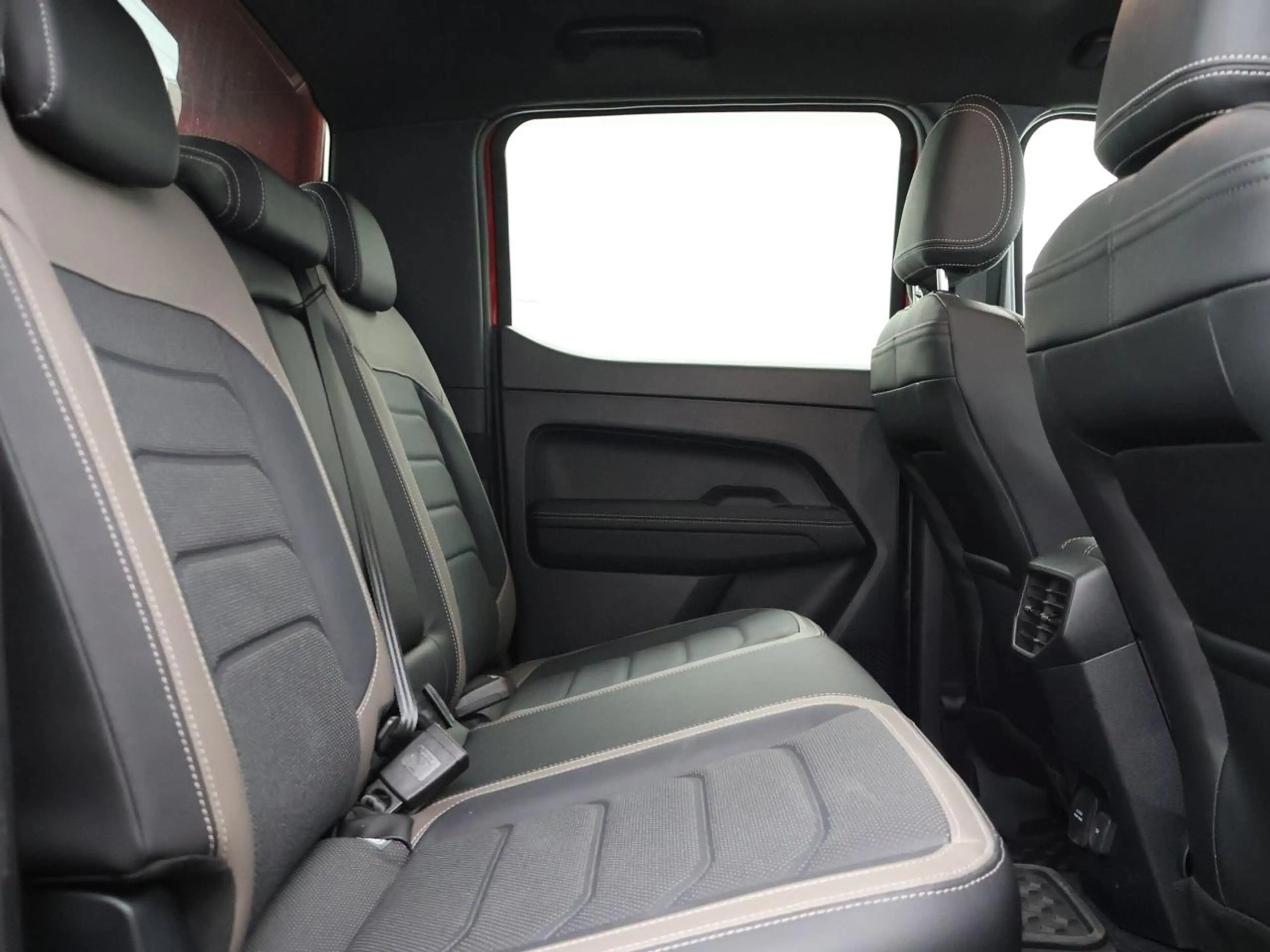 Volkswagen Amarok Amarok 3.0 V6 TDi 4Motion Aventura *DEMO* — photo 4
