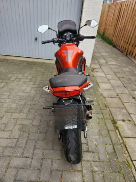 Kawasaki ER-6n - foto 8
