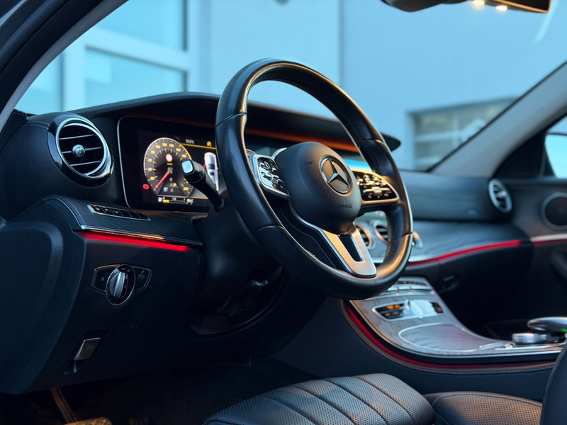 Mercedes-Benz E 450 LUXURY V6 4Matic 9G*WIDESCREEN*DISTR+*360K — photo 6