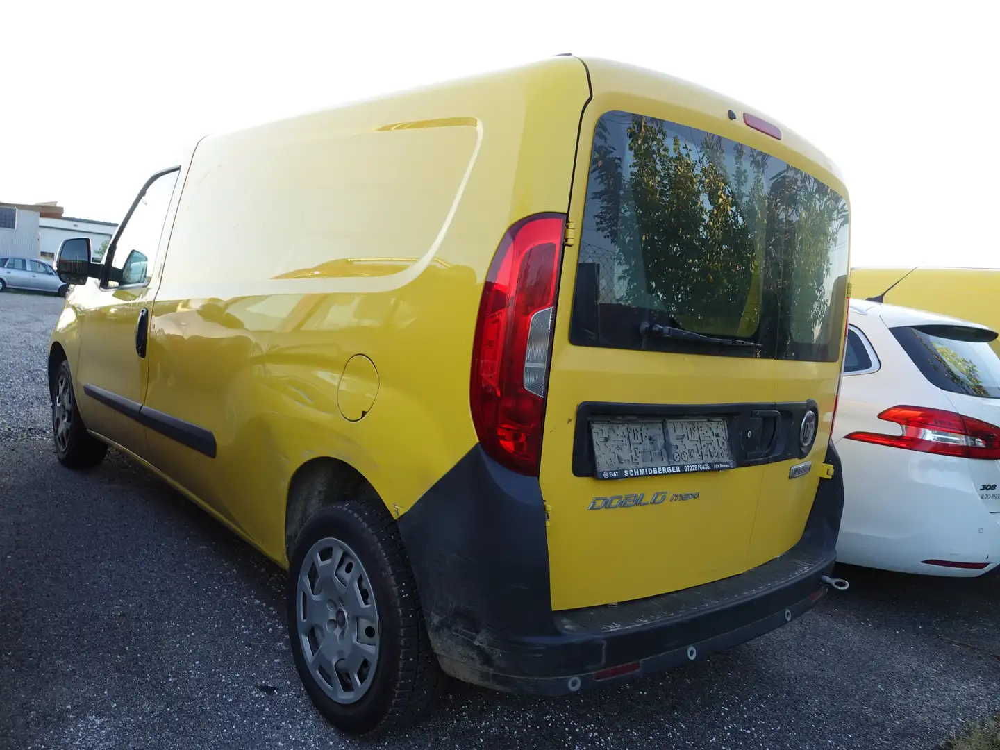 Fiat Doblo Cargo Maxi 1,3 Gelb - 2