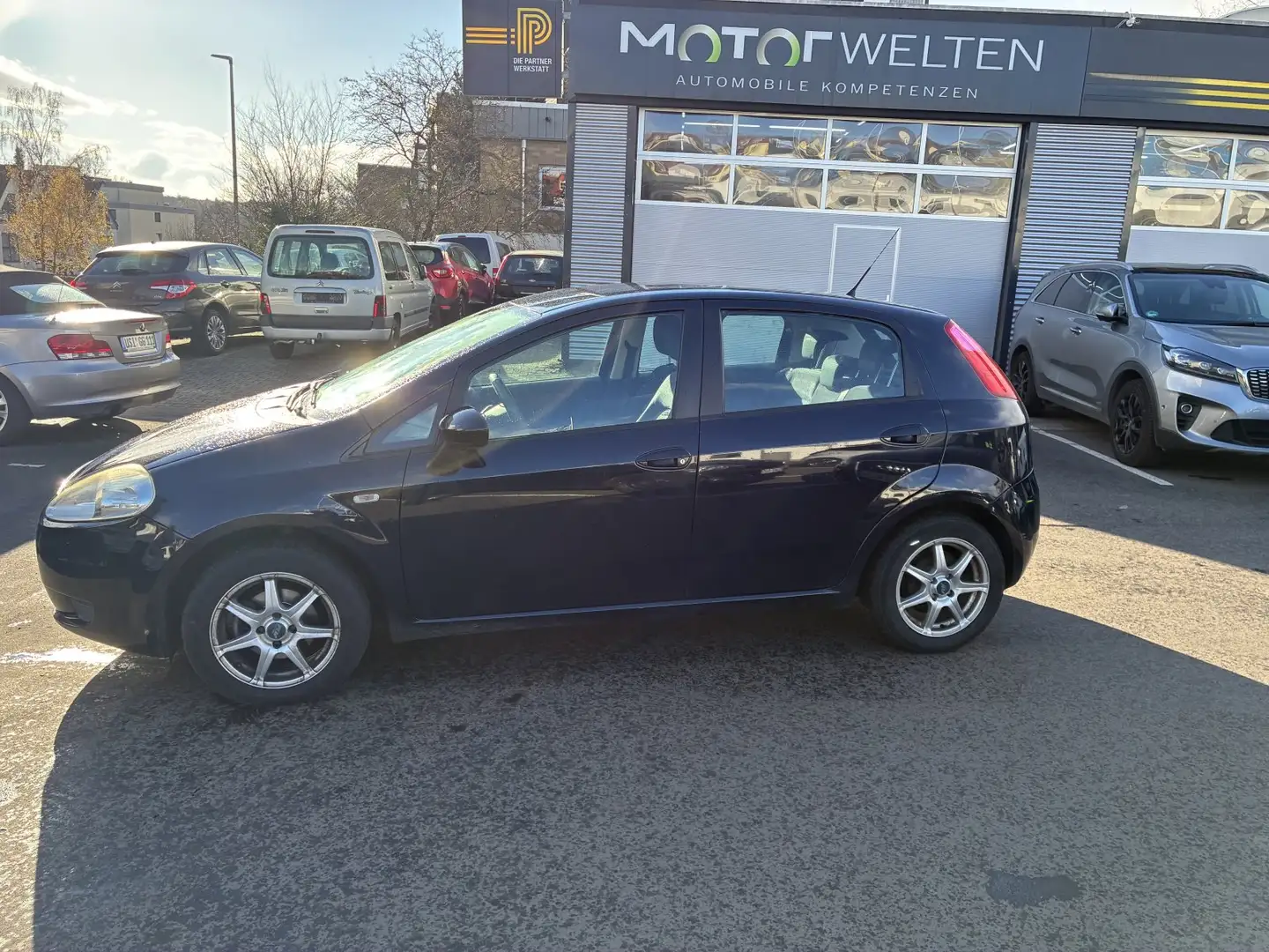 Fiat Grande Punto Grande Punto 1.3 Dynamic Blau - 1