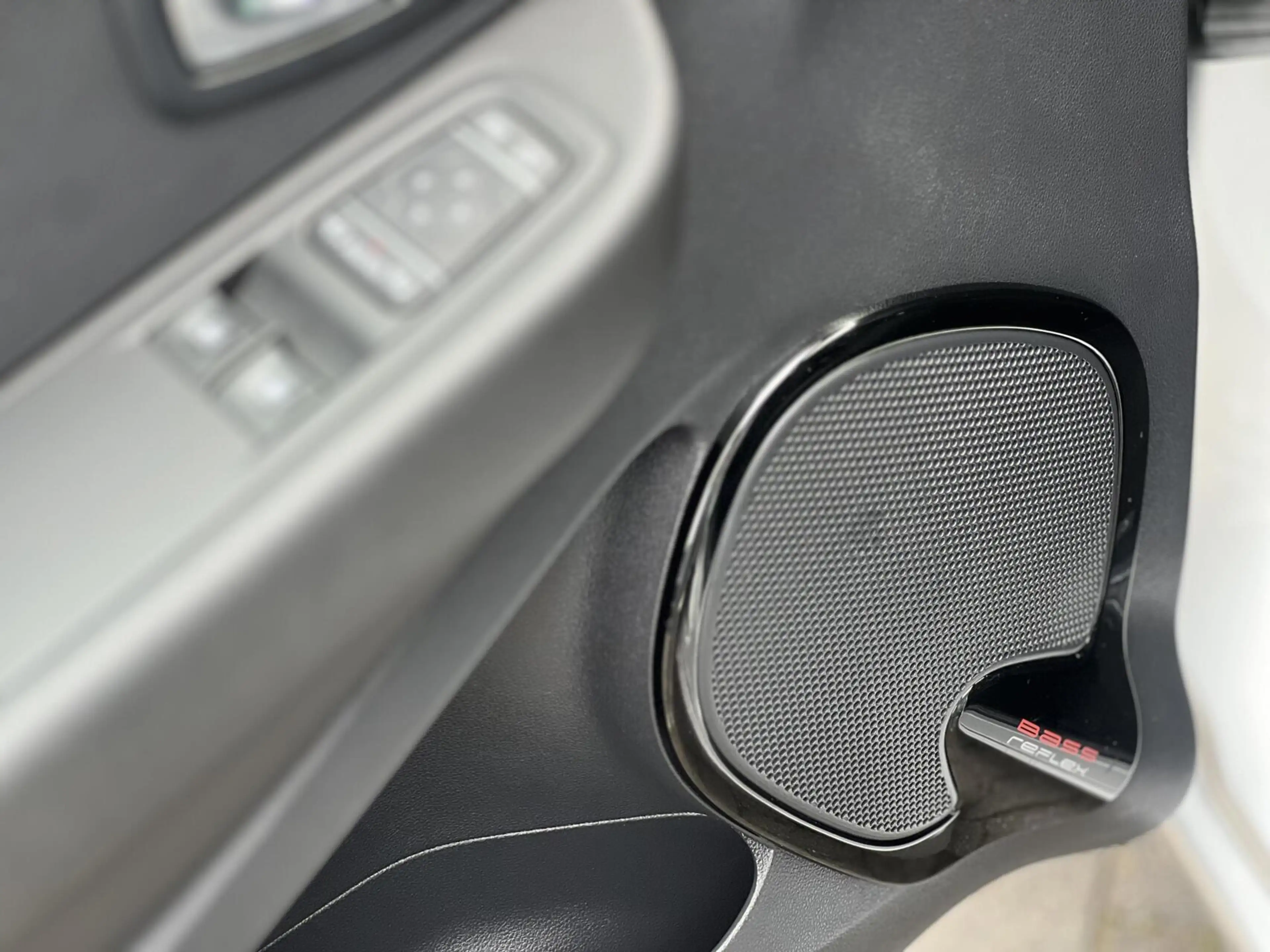Renault Clio 0.9 TCe Intens 5 Deurs Airco Clima Cruise Dealer — photo 42