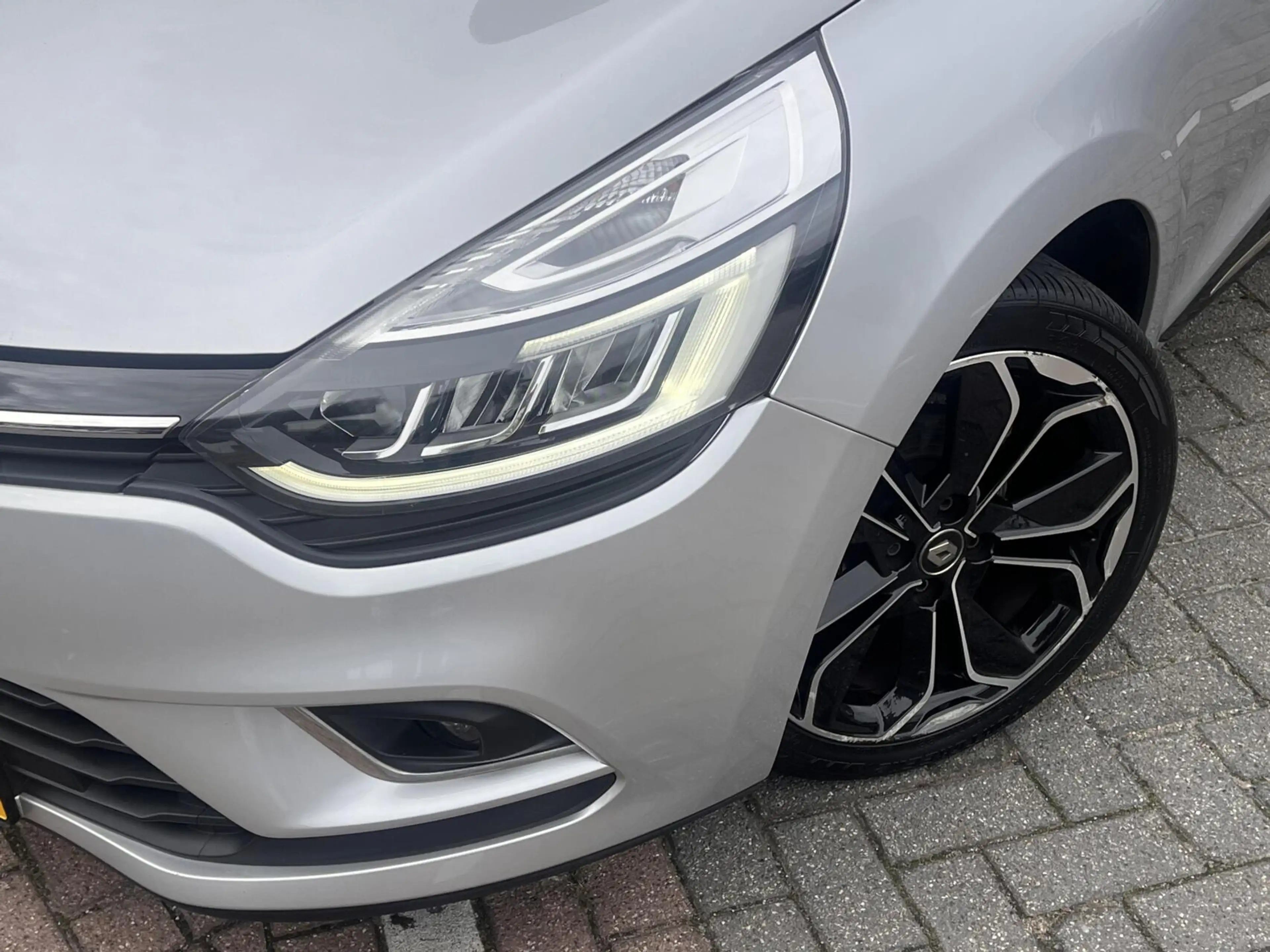 Renault Clio 0.9 TCe Intens 5 Deurs Airco Clima Cruise Dealer — photo 6