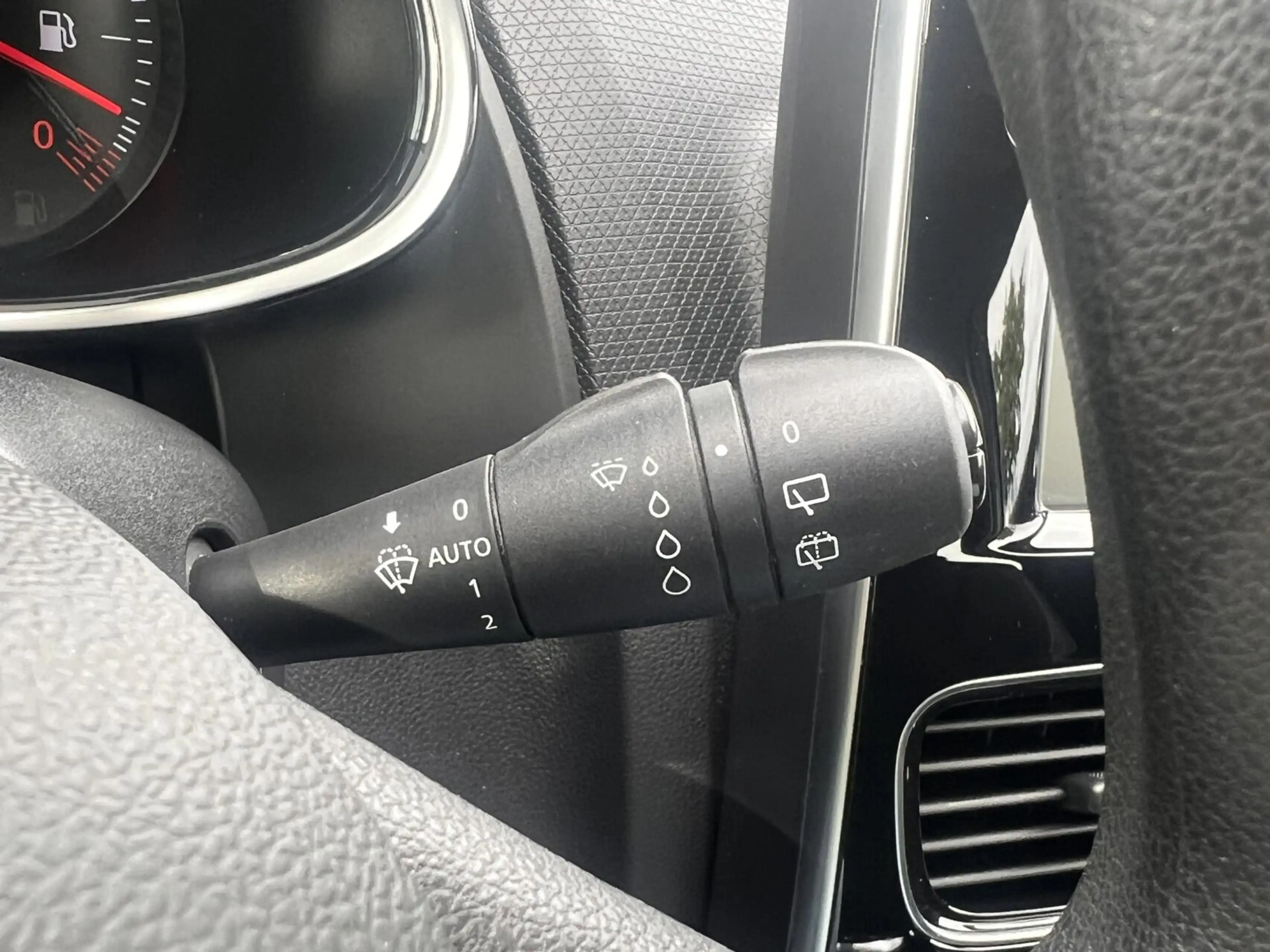 Renault Clio 0.9 TCe Intens 5 Deurs Airco Clima Cruise Dealer — photo 41