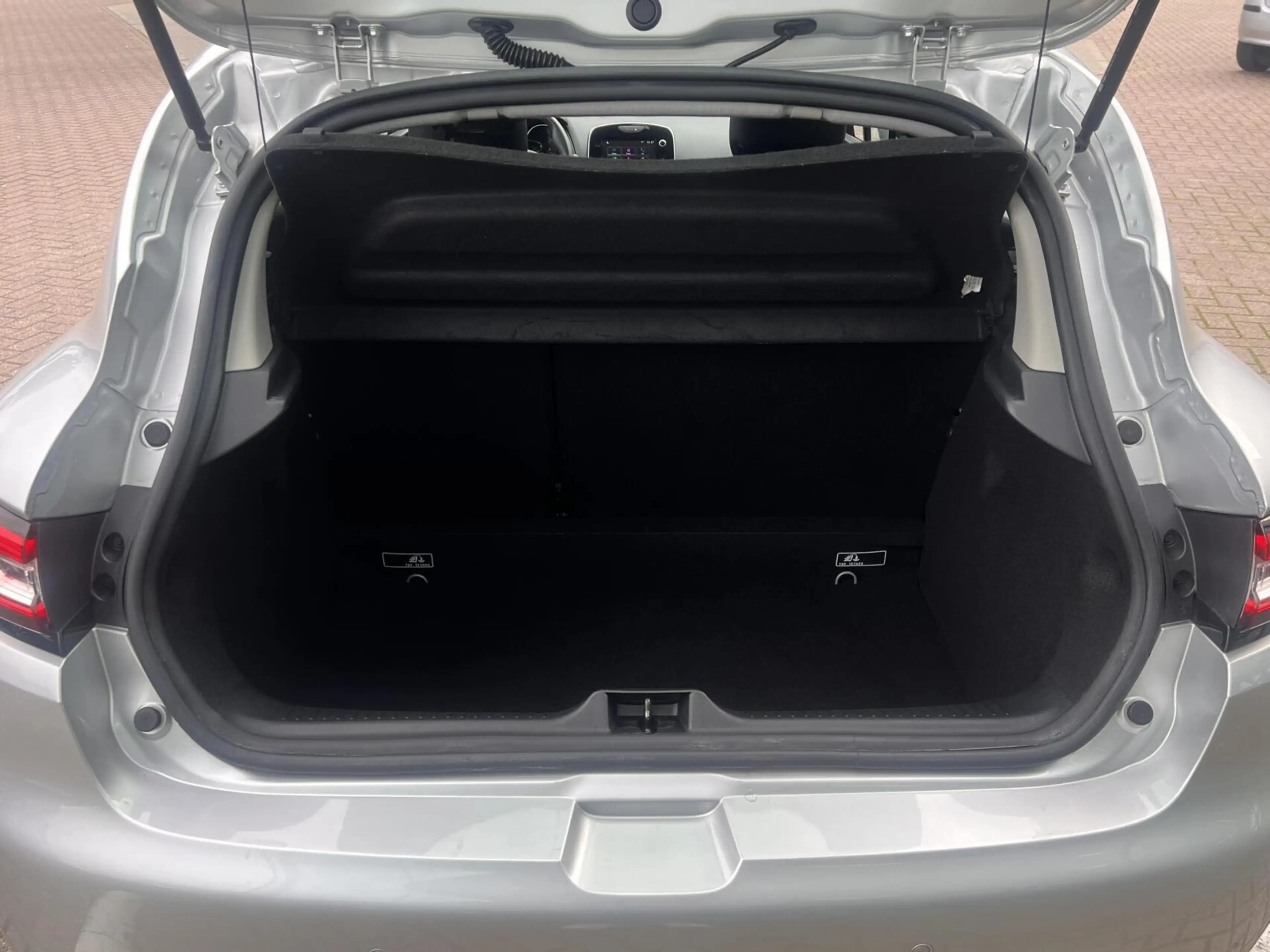 Renault Clio 0.9 TCe Intens 5 Deurs Airco Clima Cruise Dealer — photo 47