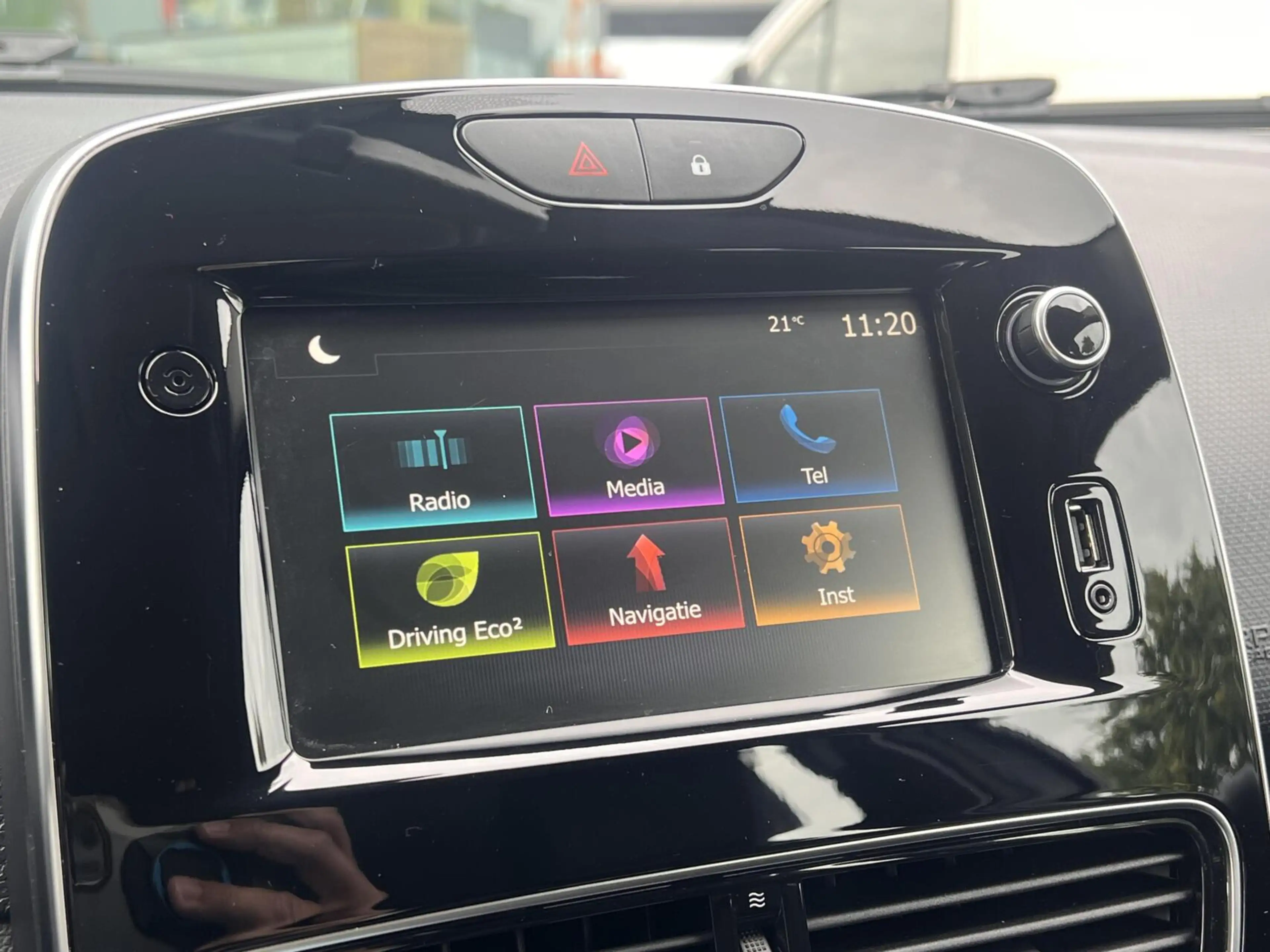 Renault Clio 0.9 TCe Intens 5 Deurs Airco Clima Cruise Dealer — photo 27