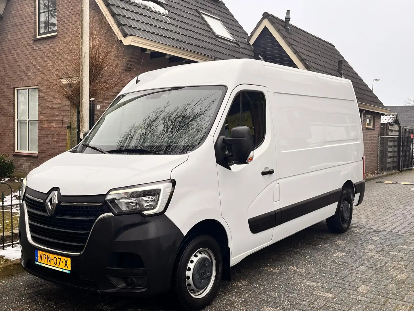 Renault Master T35 2.3 dCi 135 L2H2 Work Edition Blanc - 2