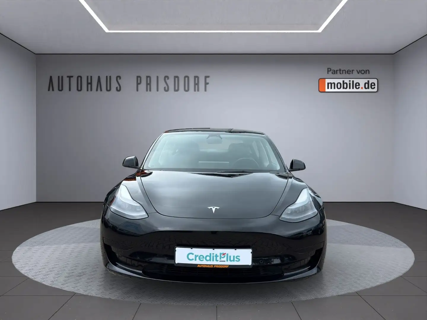Tesla Model 3 Standard Range Plus RWD /AMD Ryzen Schwarz - 2