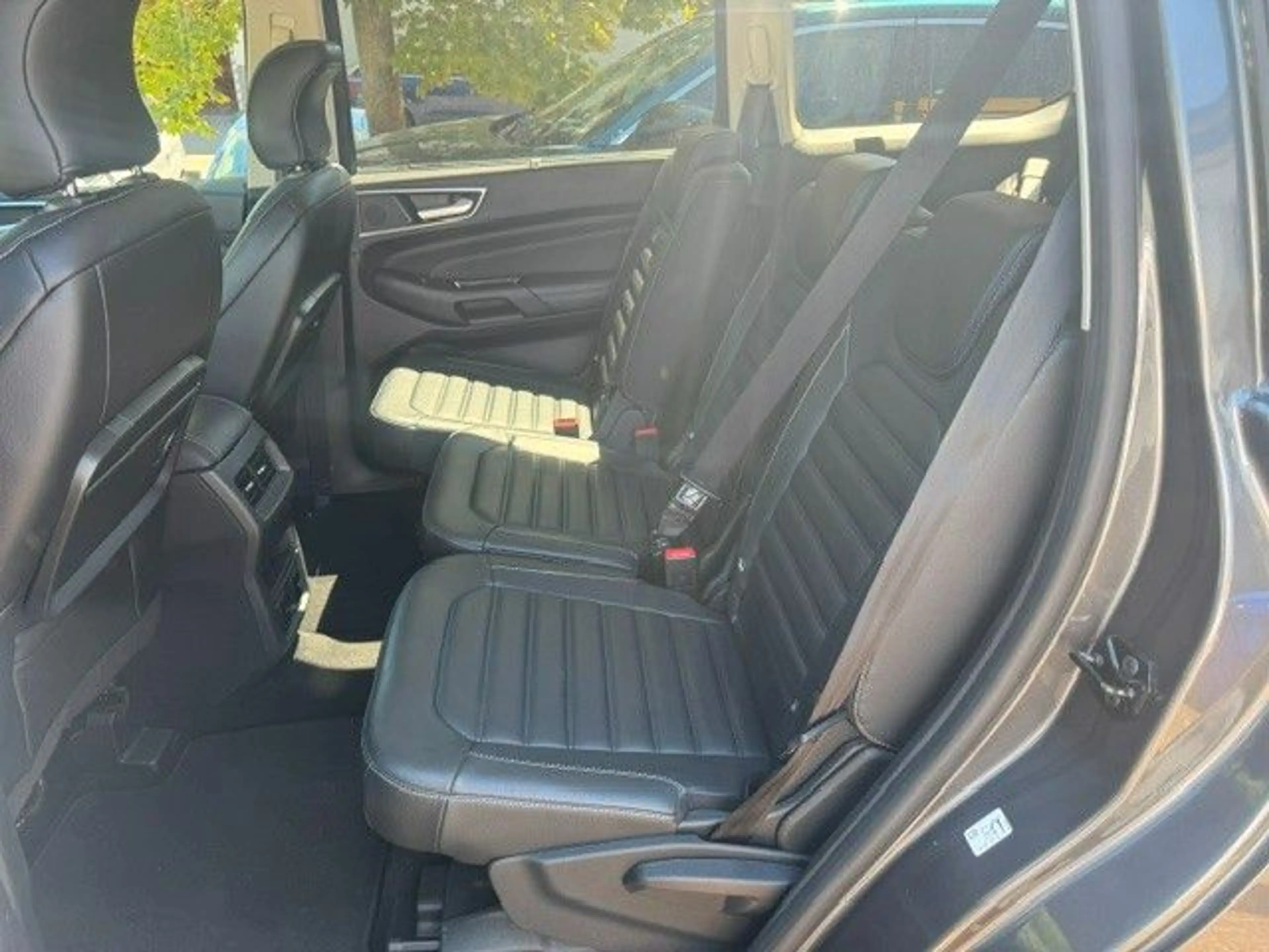 Ford Galaxy Titanium AWD LEDER 7 SITZER LED KAMERA — photo 15