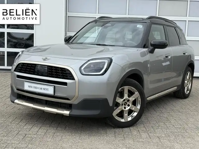 MINI Countryman C Favoured Trim