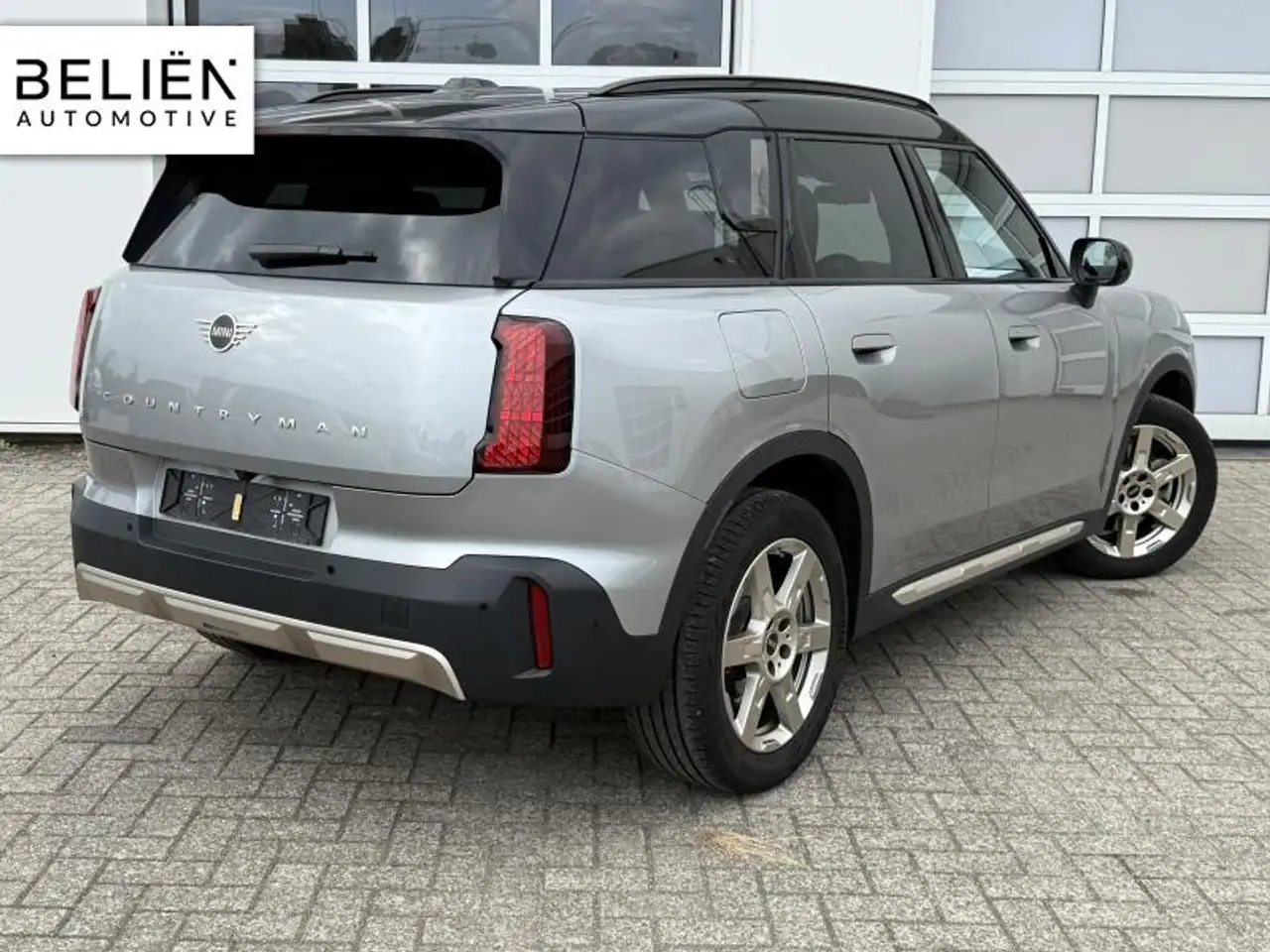MINI Countryman C Favoured Trim 2