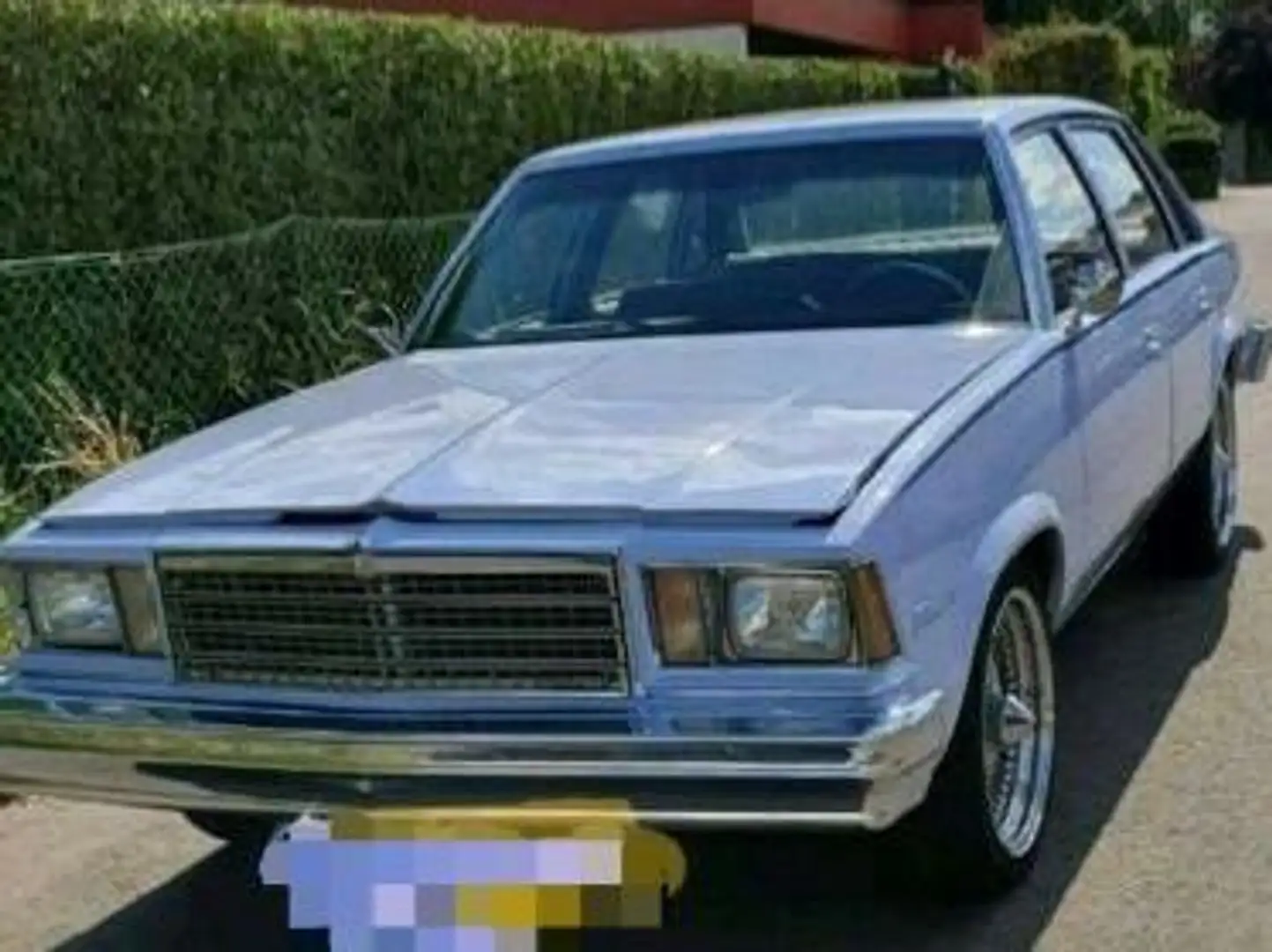 Chevrolet Malibu Blau - 1