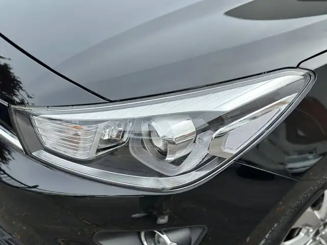 Kia Rio view 2