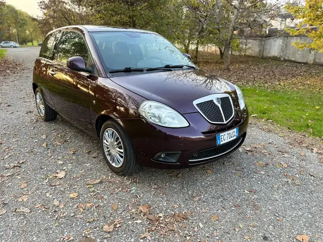 Lancia Ypsilon 1.2 8v Ego