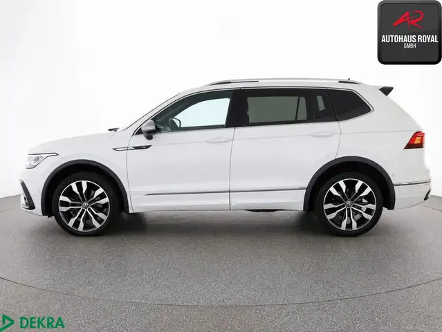 Volkswagen Tiguan Allspace view 2