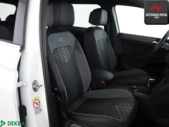 Volkswagen Tiguan Allspace view 11