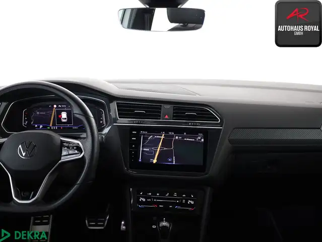 Volkswagen Tiguan Allspace view 9