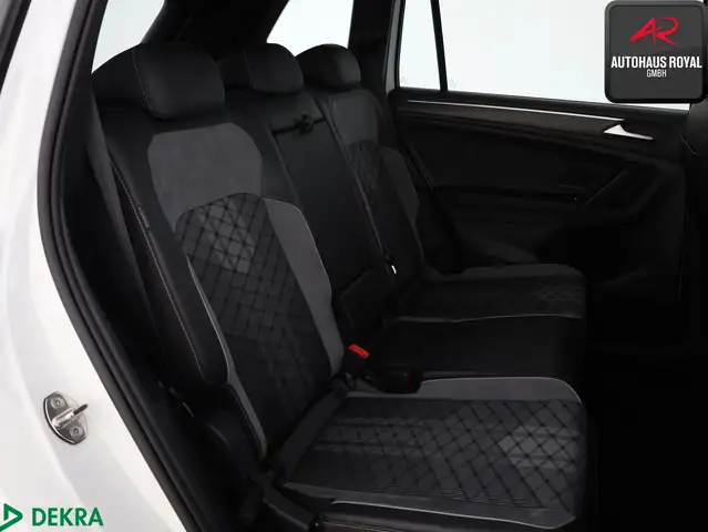 Volkswagen Tiguan Allspace view 12
