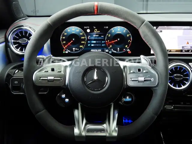 Mercedes-Benz CLA view 12