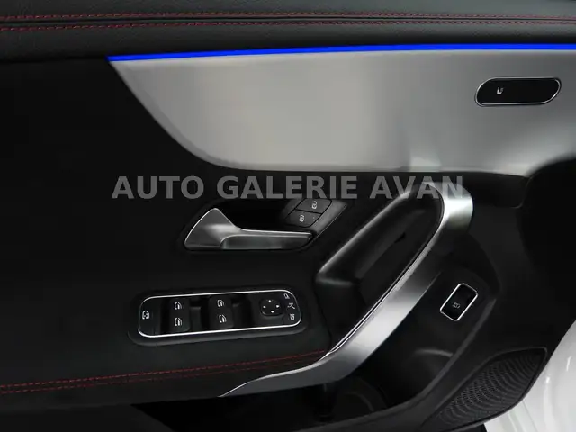 Mercedes-Benz CLA view 15