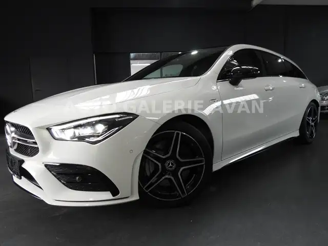 Mercedes-Benz CLA view 7