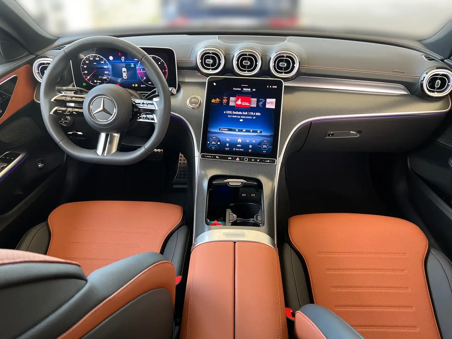 Mercedes-Benz C 200 d Limo Österreich-Edition, Klimaautomatik, Schwarz - 2