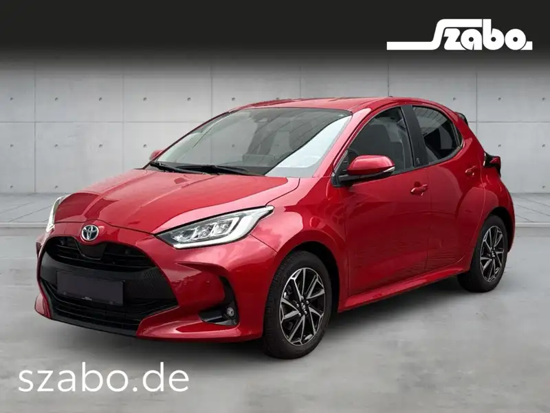 TOYOTA Yaris