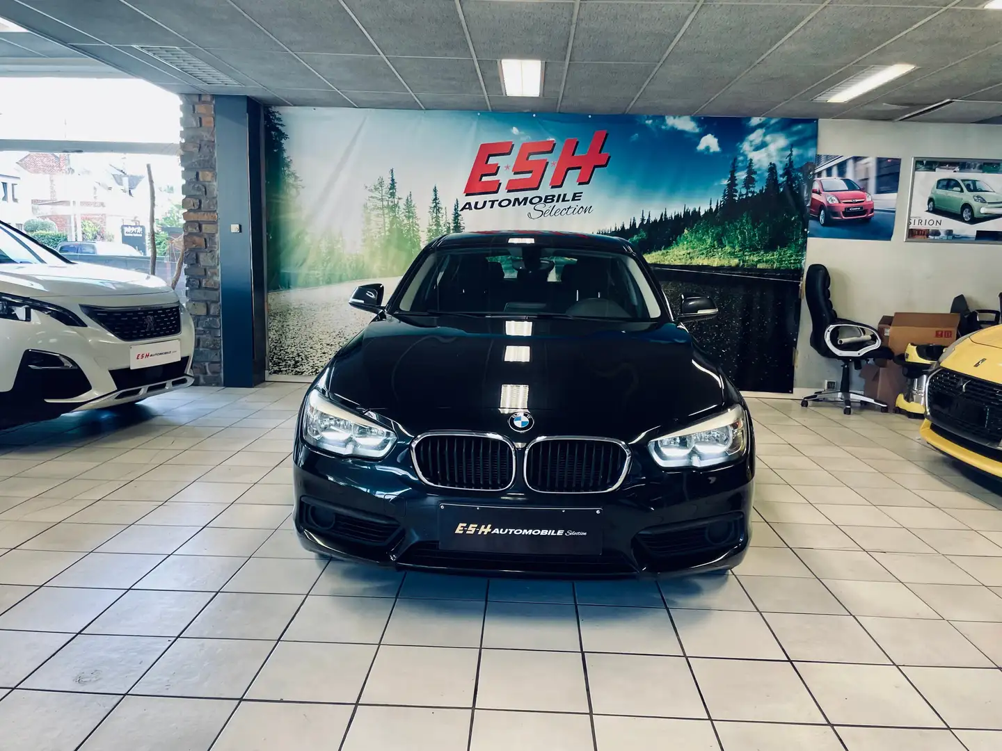 BMW 118 118 dA Boite Automatique/GPS/ GARANTIE 12 MOIS Noir - 2