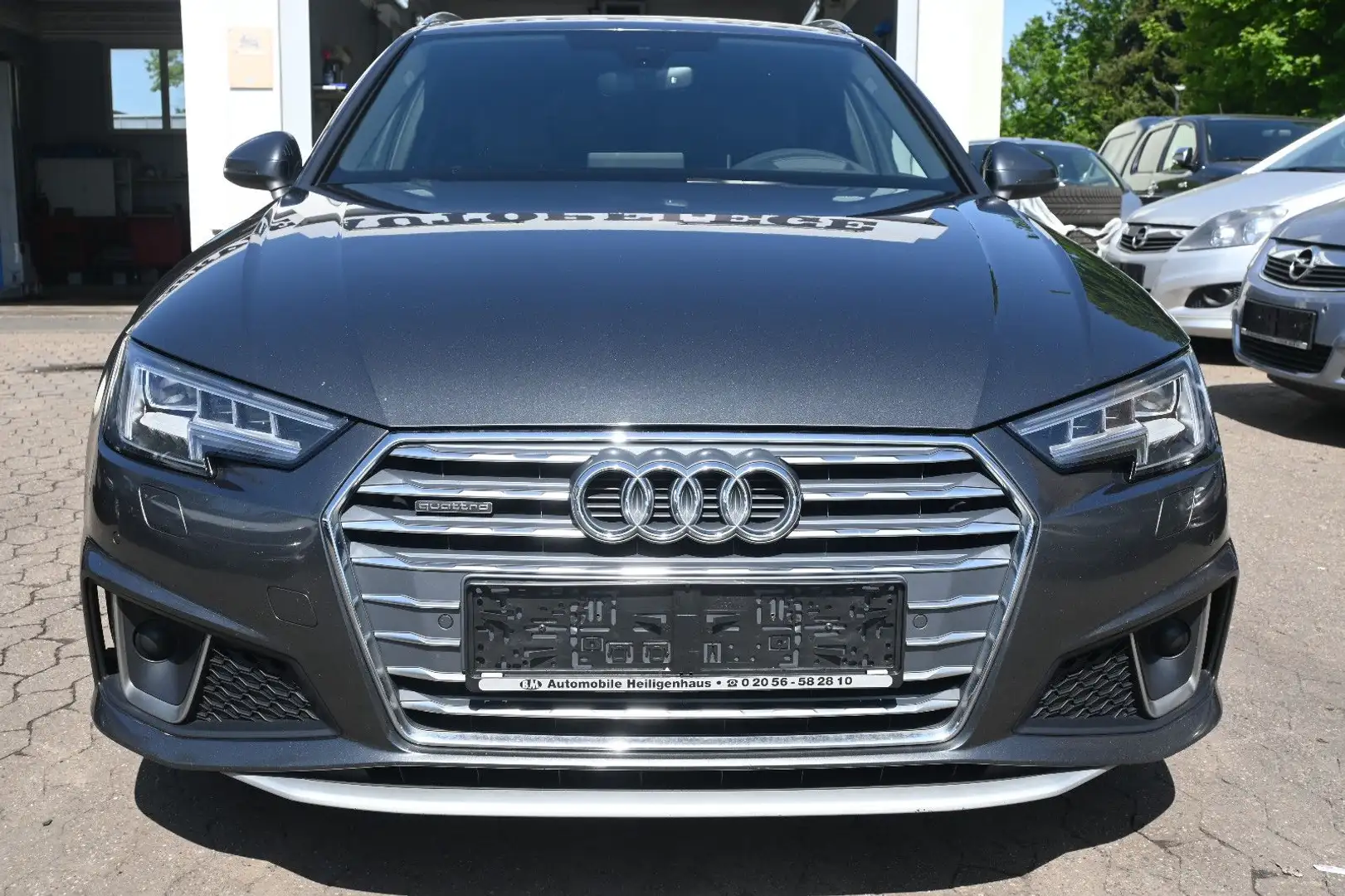 Audi A4 45 TDI*2 x Sline*Head*Virtual*LED*B&O*Key*DAB Grau - 1