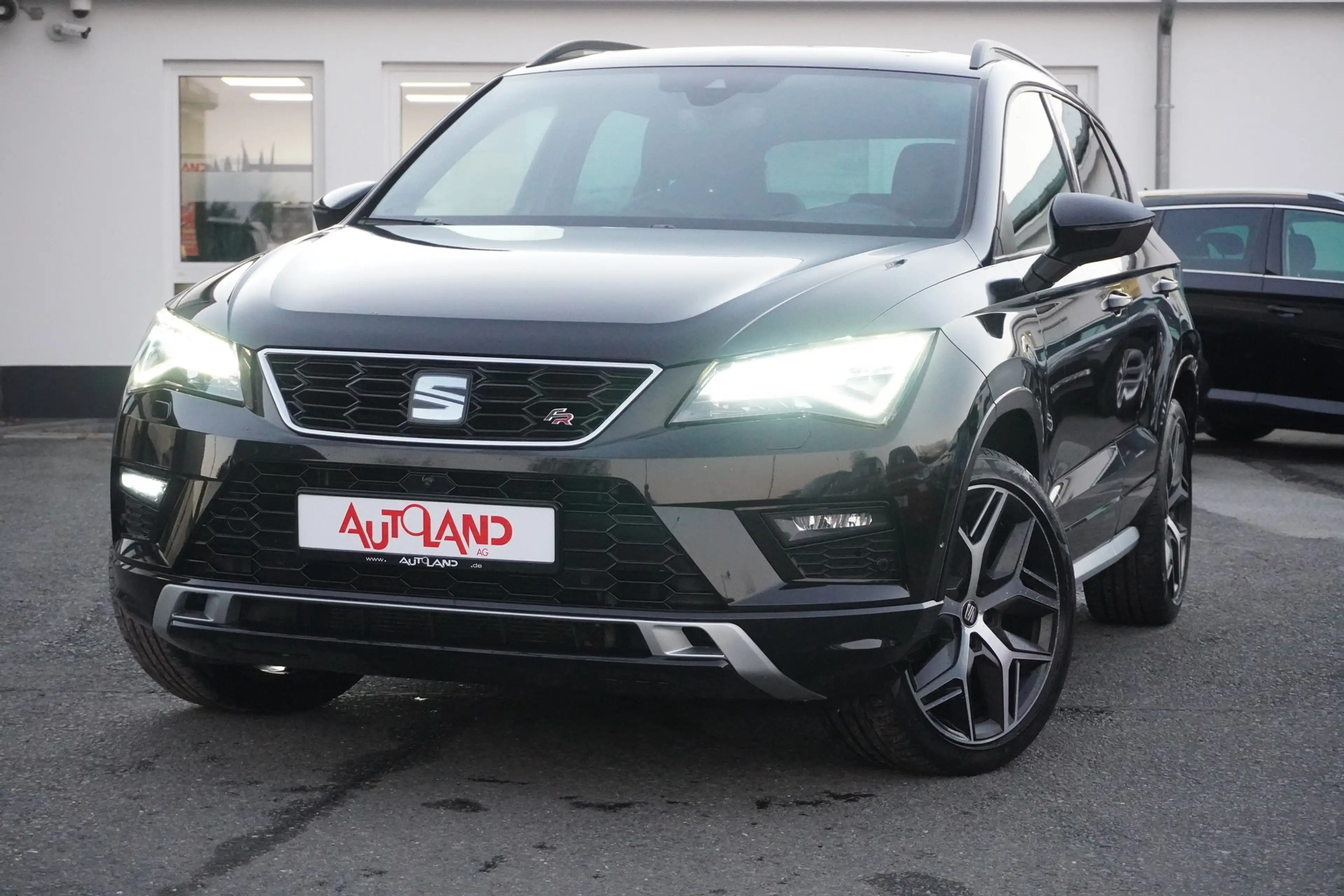 SEAT Ateca 2.0 TSI FR 4Drive LED Navi Kamera DAB — photo 2