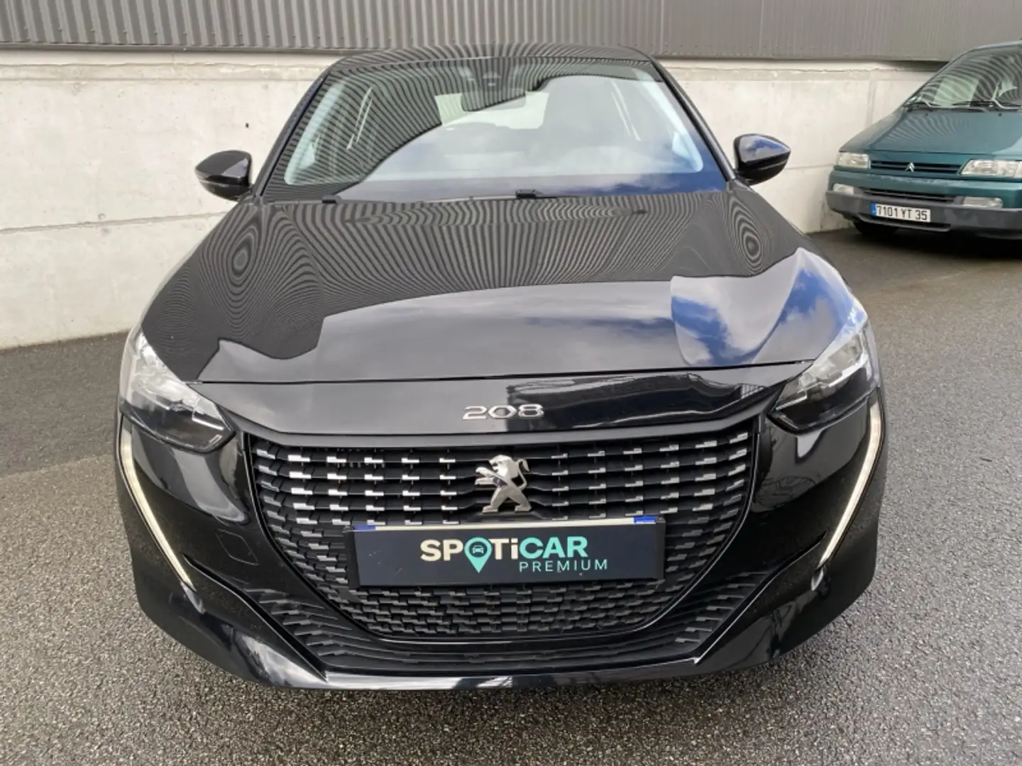 Peugeot e-208 1.2 PureTech 100ch S\u0026S Active Negro - 2