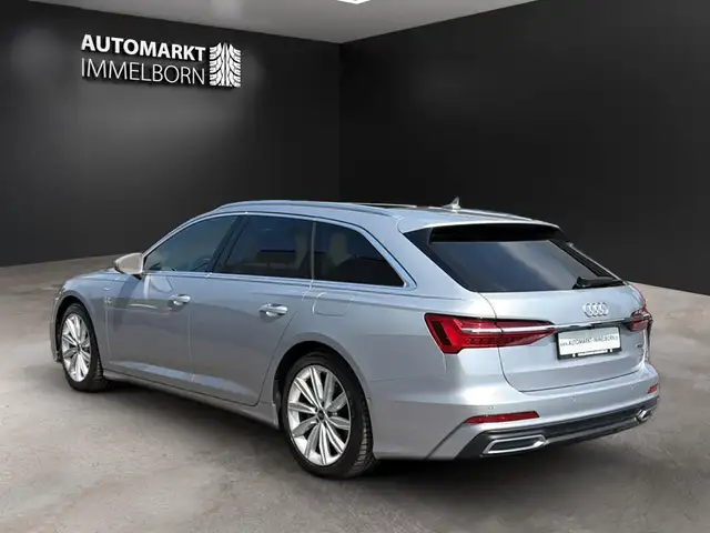 Audi A6 view 4
