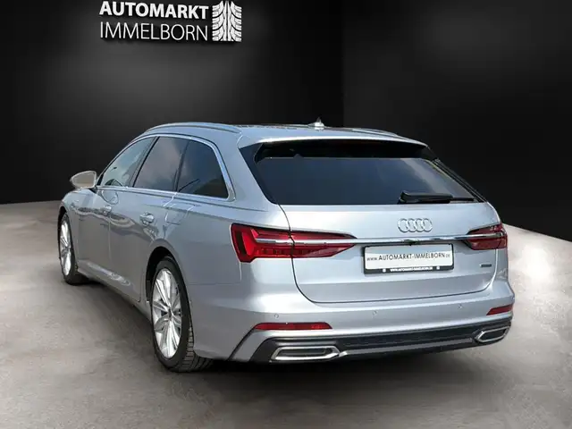 Audi A6 view 6