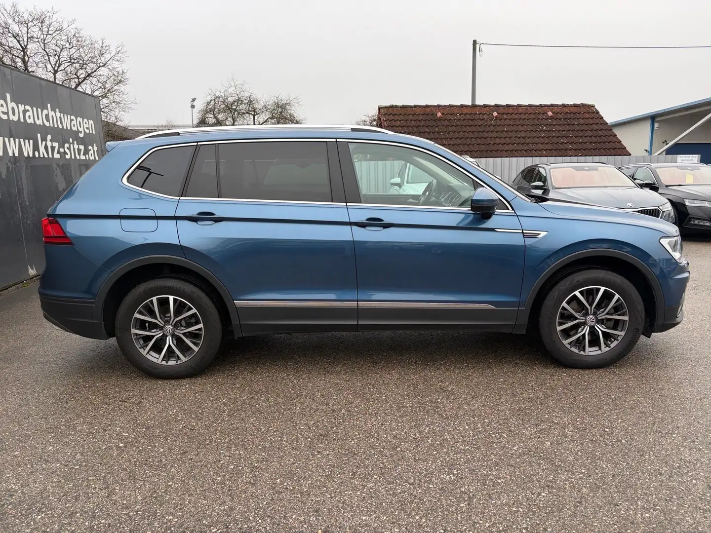 Volkswagen Tiguan Allspace 1,5 TSI Comfortline | AHK Blau - 2