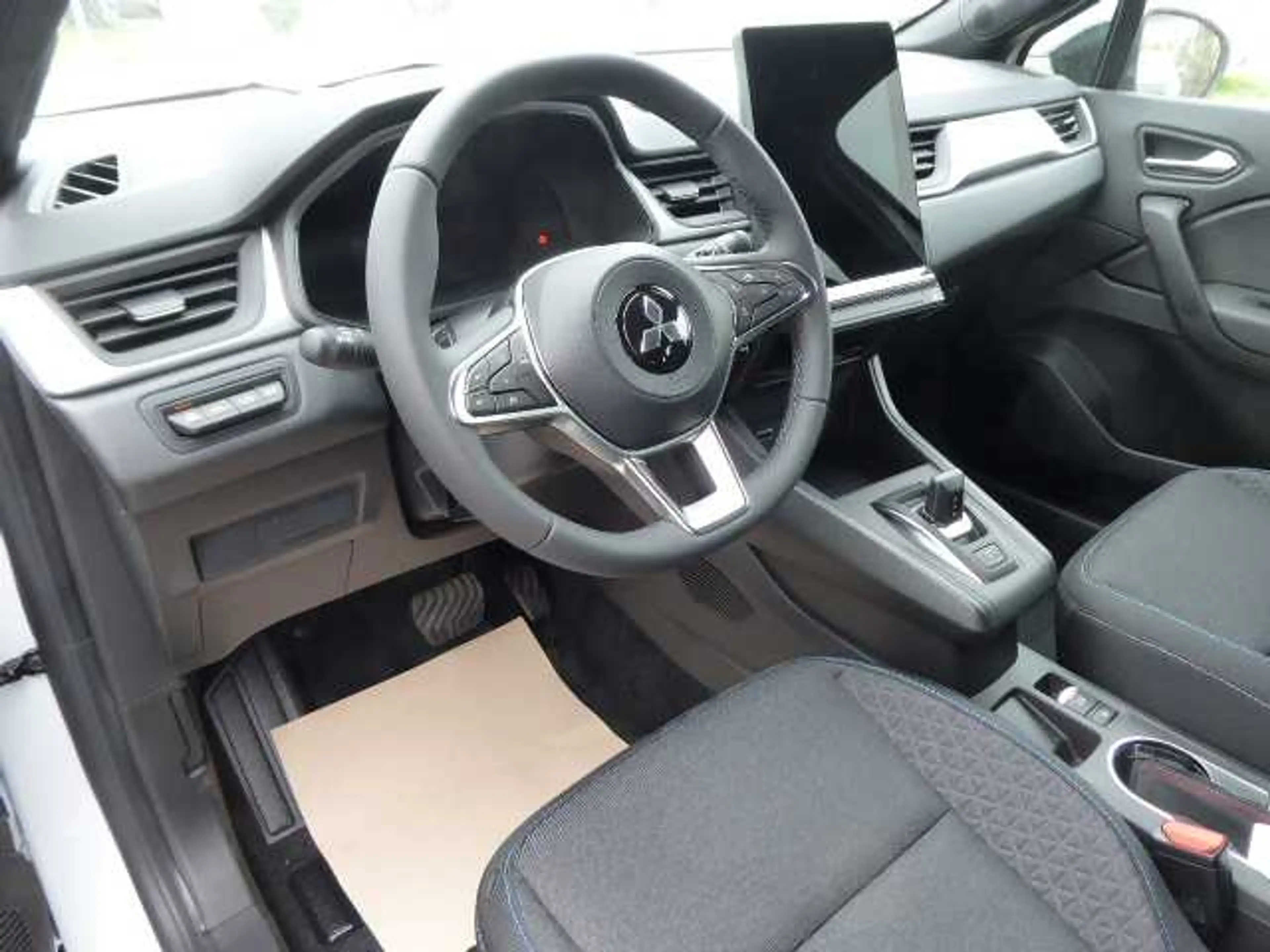 Mitsubishi Grandis Diamant PLUS 1.3 T-Benziner 7-DCT — photo 6
