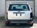 Ford Focus Turnier 1.6 TDCi*KLIMA*AHK*ALU*ZV*EURO5* Schwarz - thumbnail 4