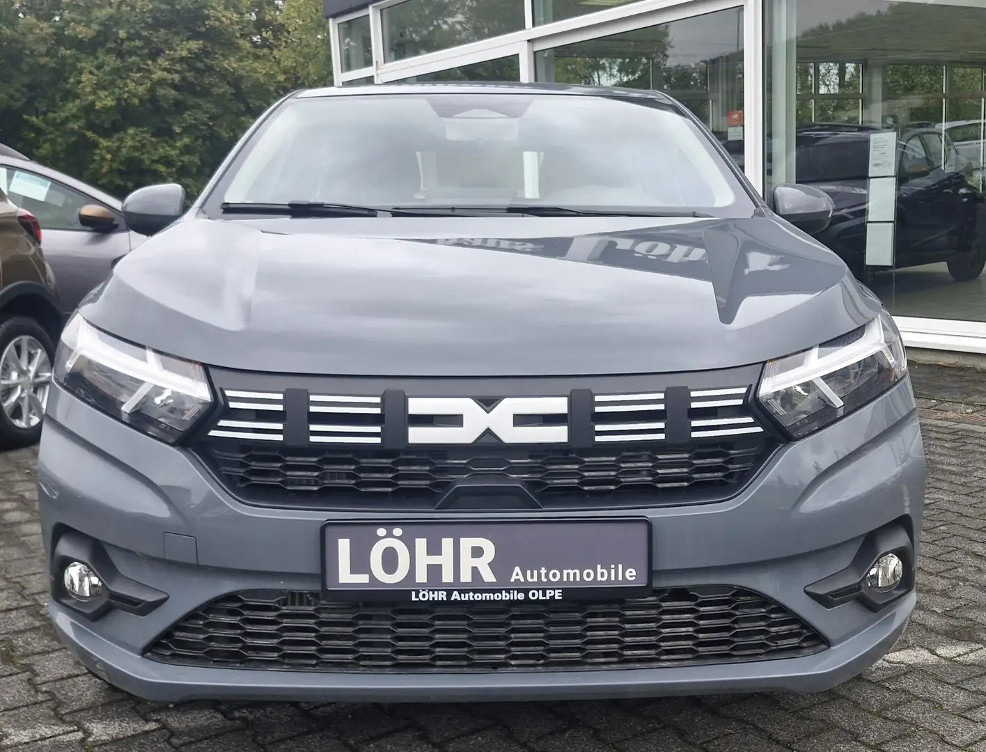 Dacia Sandero Expression / Alu / Automatik CVT Grau - 2