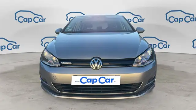 Volkswagen Golf view 5