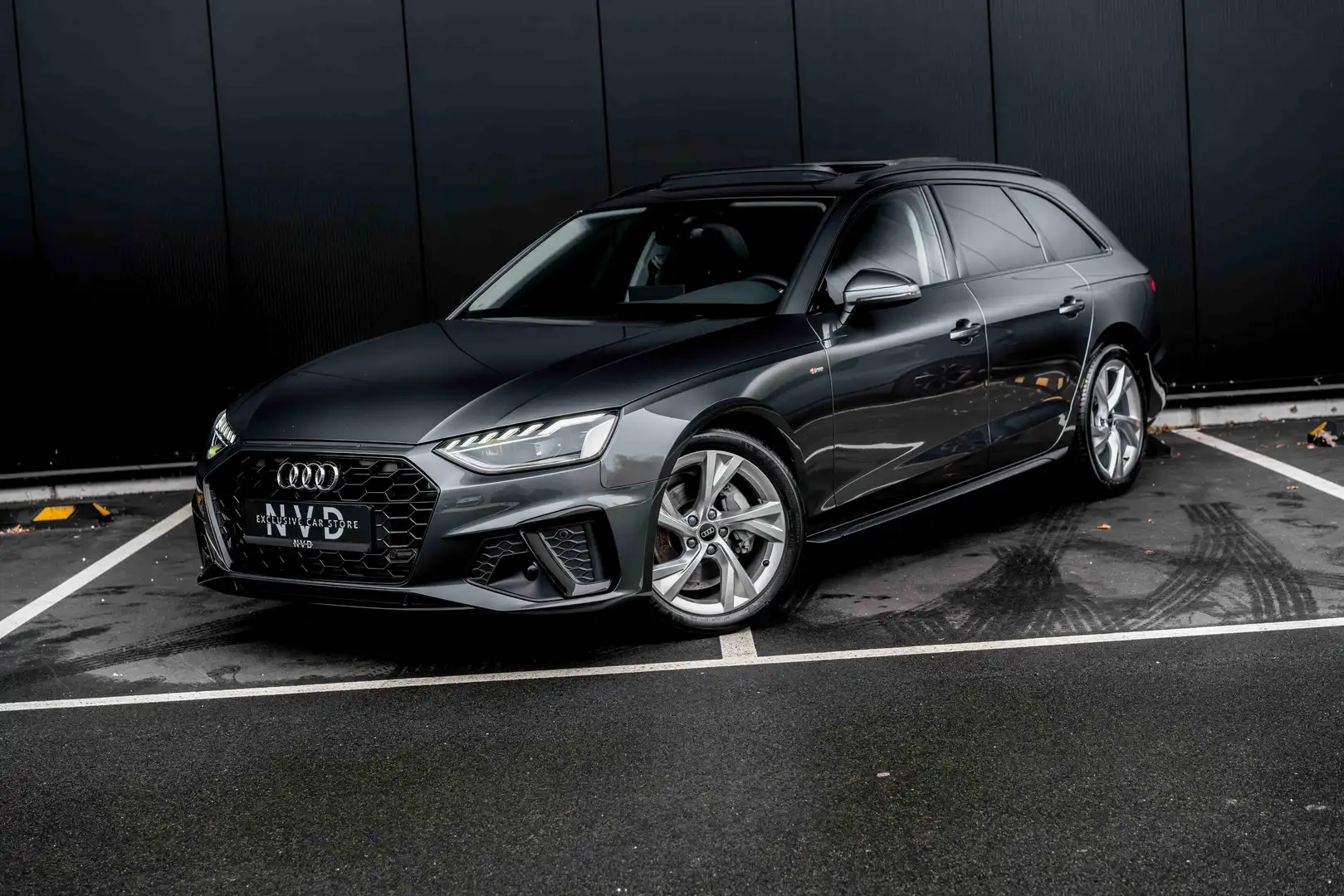 Audi A4 40 TFSI S LINE PLUS S TRONIC | Pano dak | Gris - 1