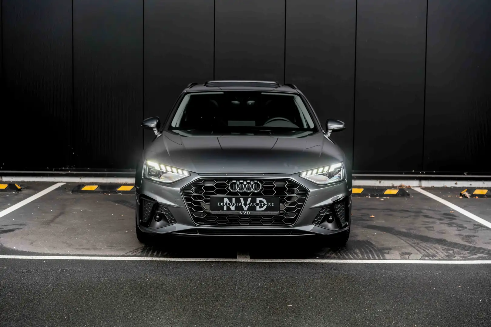 Audi A4 40 TFSI S LINE PLUS S TRONIC | Pano dak | Gris - 2