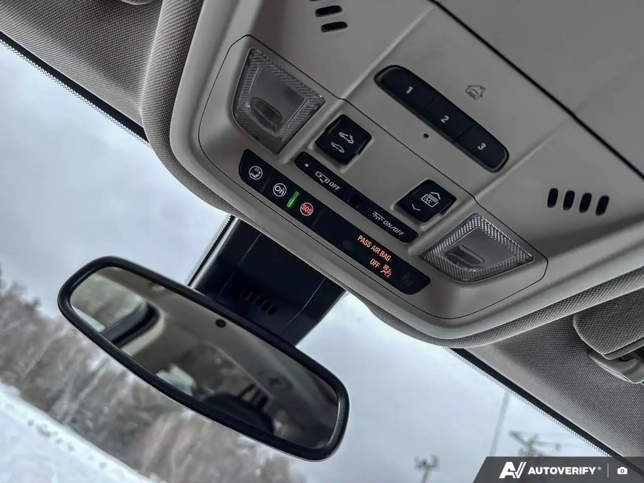GMC Terrain photo GMC Terrain