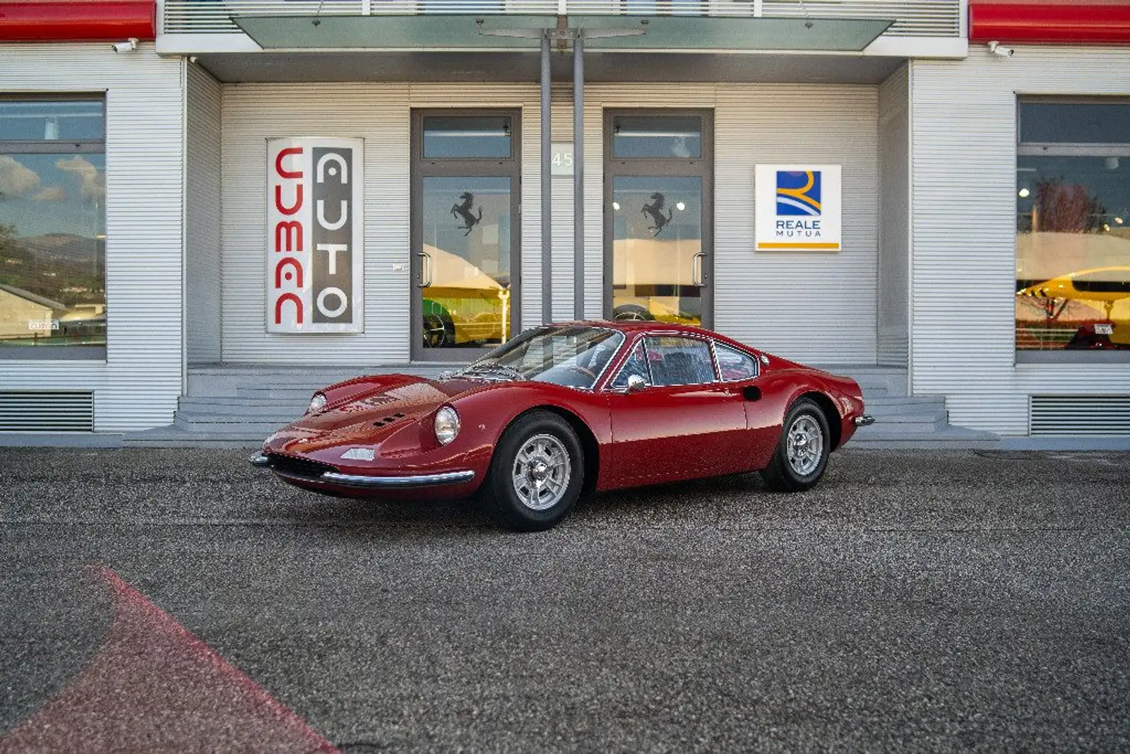 Ferrari DINO GT