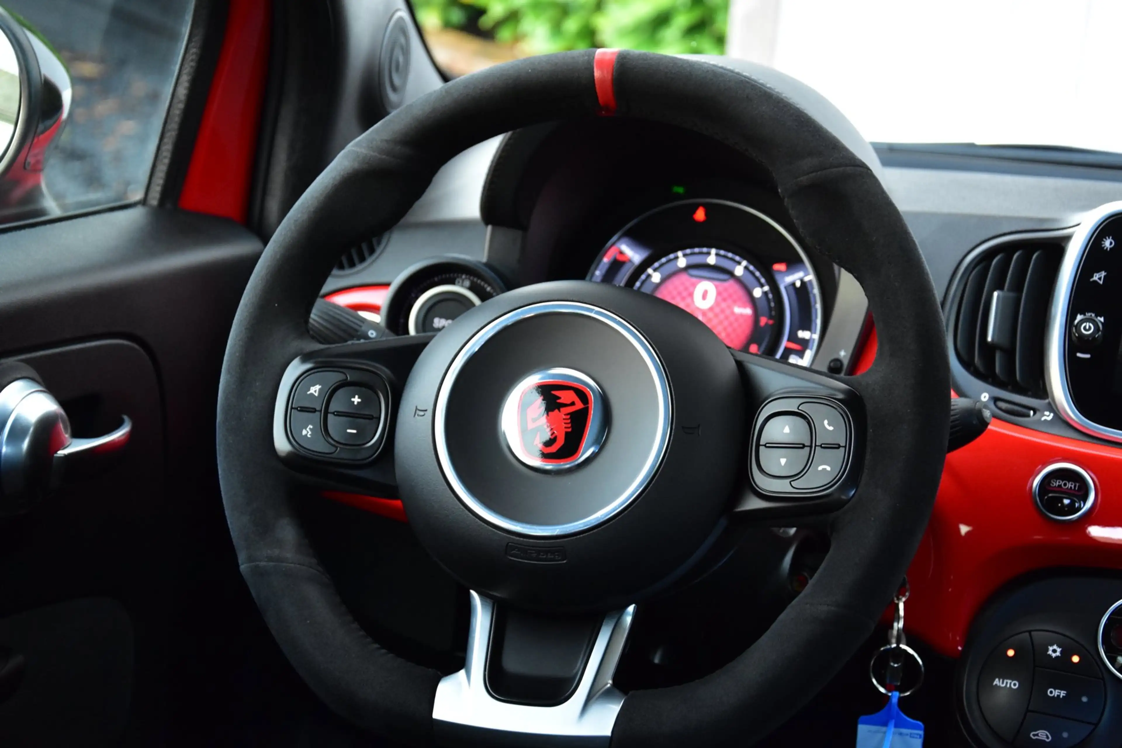 Fiat 500 Abarth 1.4 T-Jet 595 Turismo | Magneti | 170PK! | Documen — photo 15